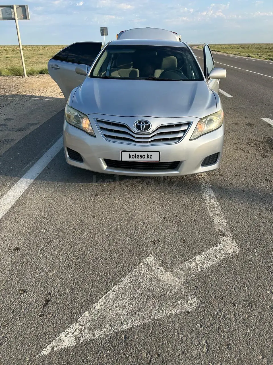 Toyota Camry, 2011