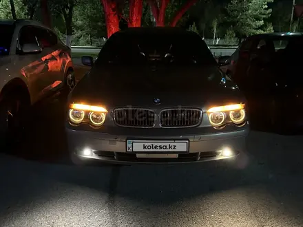BMW 745 2004 года за 5 100 000 тг. в Алматы – фото 15