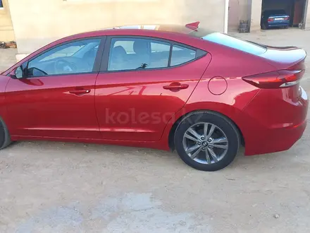 Hyundai Elantra 2016 года за 5 000 000 тг. в Актау – фото 3