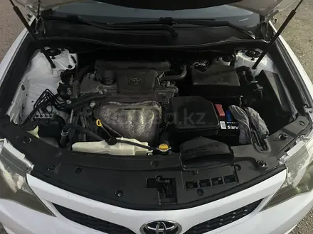 Toyota Camry 2012 года за 5 100 000 тг. в Актобе – фото 6