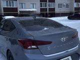 Hyundai Elantra 2019 года за 4 800 000 тг. в Актобе – фото 2