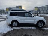 Mitsubishi Pajero 2011 годаfor11 200 000 тг. в Астана – фото 3