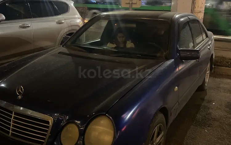 Mercedes-Benz E 280 1998 годаfor2 000 000 тг. в Астана