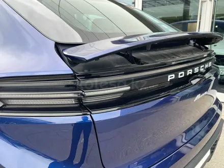 Porsche Macan 2025 года за 56 000 000 тг. в Алматы – фото 11