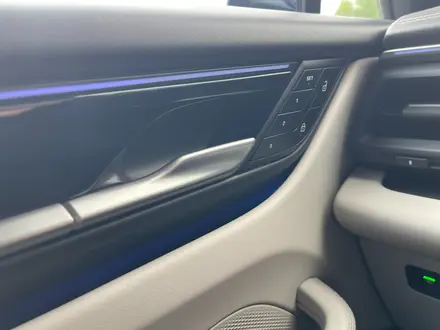 Porsche Macan 2025 года за 56 000 000 тг. в Алматы – фото 30