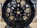 FlowForm R19 8, 5J ET40 5x114, 3 60, 1 GLOSS BLACK за 380 000 тг. в Алматы