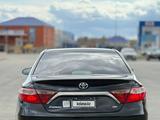 Toyota Camry 2015 годаүшін4 400 000 тг. в Актобе – фото 3