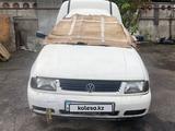 Volkswagen Caddy 2002 годаүшін1 200 000 тг. в Алматы