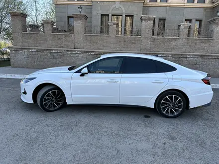 Hyundai Sonata 2020 годаүшін13 200 000 тг. в Астана – фото 6