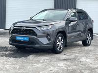 Toyota RAV4 2021 годаfor16 320 000 тг. в Астана