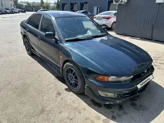 Mitsubishi Galant