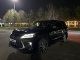 Lexus LX 570 2018 года за 52 000 000 тг. в Алматы