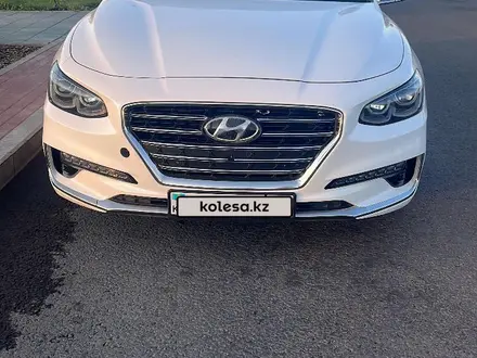 Hyundai Grandeur 2019 года за 14 700 000 тг. в Астана – фото 2