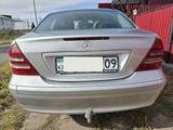 Mercedes-Benz C 200 2004 года за 2 400 000 тг. в Караганда – фото 5