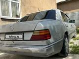 Mercedes-Benz E 230 1987 годаfor600 000 тг. в Шымкент