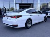 Lexus ES 250 2019 года за 17 300 000 тг. в Шымкент – фото 4