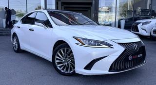 Lexus ES 250 2019 года за 17 300 000 тг. в Шымкент