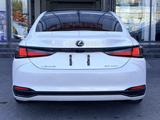 Lexus ES 250 2019 года за 17 300 000 тг. в Шымкент – фото 5