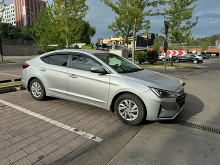 Hyundai Elantra 2020 года за 7 100 000 тг. в Алматы – фото 3