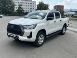 Toyota Hilux 2023 года за 17 900 000 тг. в Костанай