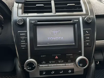 Toyota Camry 2013 года за 5 200 000 тг. в Атырау – фото 19
