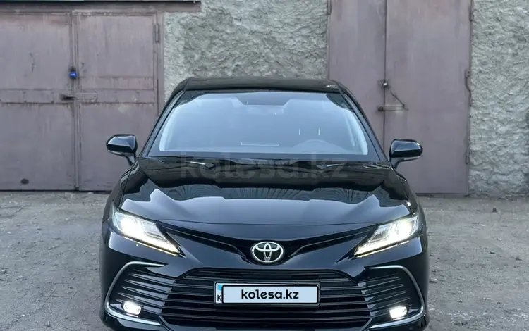 Toyota Camry 2021 годаfor12 800 000 тг. в Караганда