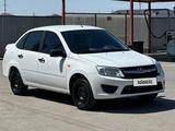 ВАЗ (Lada) Granta 2190 2015 годаүшін3 150 000 тг. в Атырау