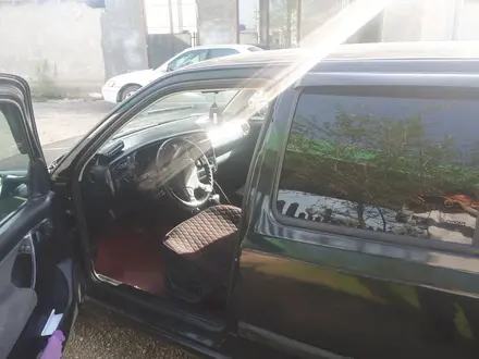 Volkswagen Golf 1995 года за 1 350 000 тг. в Алматы – фото 14