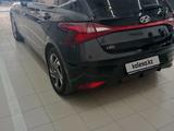 Hyundai i20 2023 годаfor7 200 000 тг. в Атырау – фото 4