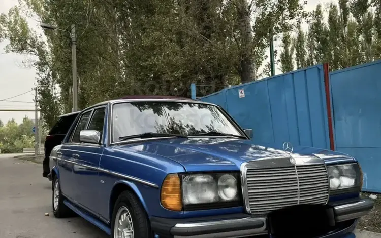 Mercedes-Benz E 230 1983 года за 3 000 000 тг. в Алматы