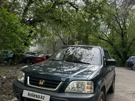 Honda CR-V 1997 года за 3 300 000 тг. в Алматы – фото 2