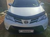 Toyota RAV4 2014 года за 10 000 000 тг. в Актобе