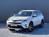 Toyota RAV4 2018 года за 12 400 000 тг. в Актобе