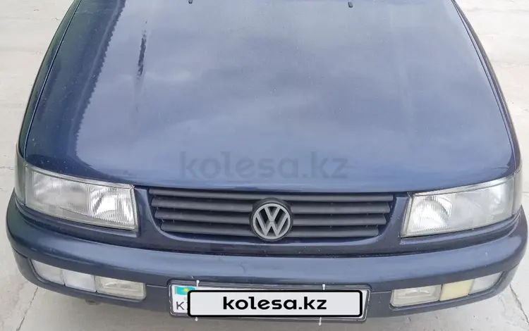 Volkswagen Passat 1995 годаүшін2 000 000 тг. в Актау