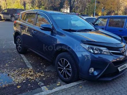 Toyota RAV4 2014 года за 10 900 000 тг. в Усть-Каменогорск