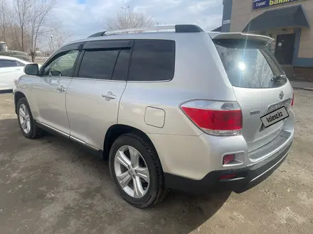 Toyota Highlander 2012 года за 13 500 000 тг. в Семей – фото 6