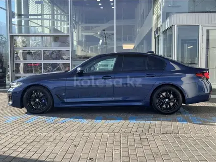 BMW 530 2023 года за 25 600 000 тг. в Астана – фото 3