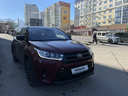 Toyota Highlander 2019 года за 15 500 000 тг. в Алматы – фото 5