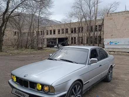 BMW 520 1992 года за 1 700 000 тг. в Алматы – фото 8