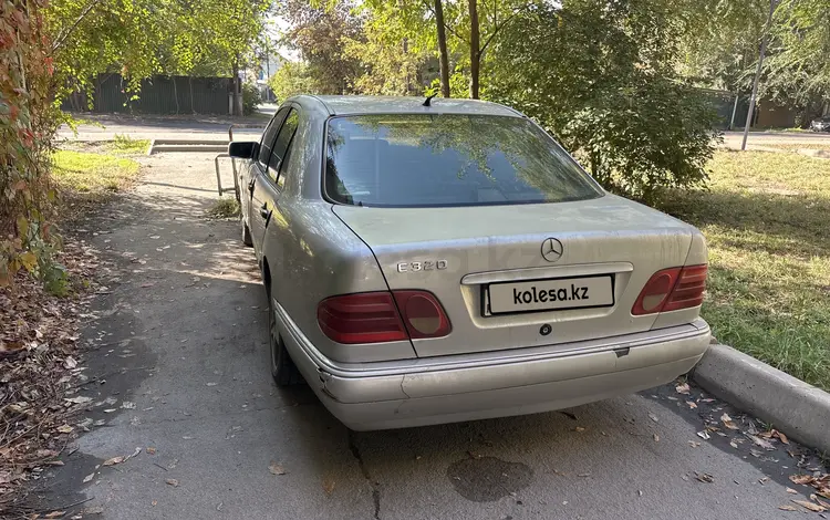 Mercedes-Benz E 280 1997 годаүшін2 800 000 тг. в Алматы