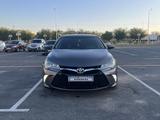 Toyota Camry 2016 года за 10 000 000 тг. в Туркестан – фото 2
