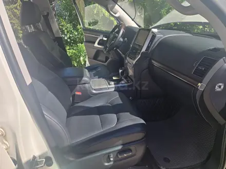 Toyota Land Cruiser 2016 года за 24 000 000 тг. в Уральск – фото 6