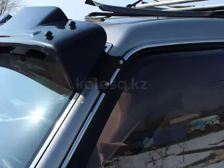 Козырёк лобового стекла Mitsubishi Pajerо за 19 000 тг. в Алматы – фото 3