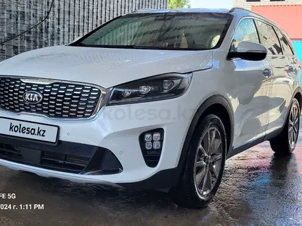 Kia Sorento 2015 года за 10 500 000 тг. в Шымкент