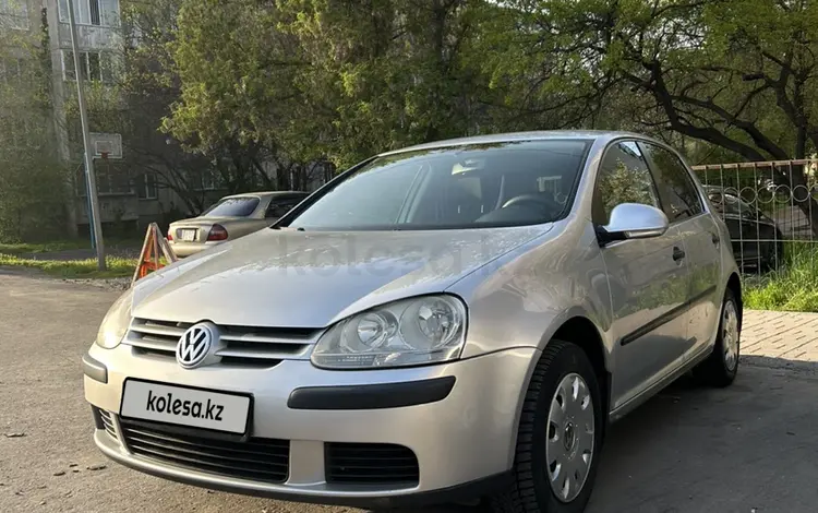 Volkswagen Golf 2005 годаүшін3 500 000 тг. в Алматы