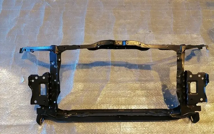 Телевизор панель передняя Toyota Avensis за 1 000 тг. в Астана