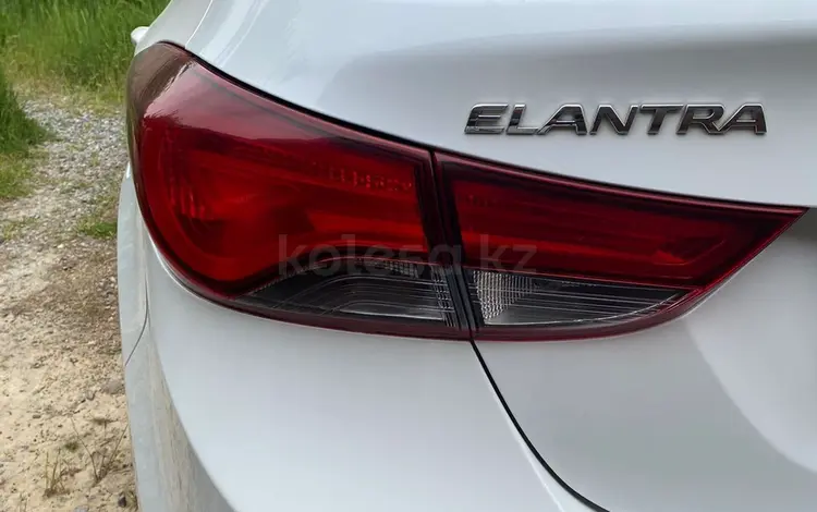 Hyundai Elantra 2014 годаүшін5 900 000 тг. в Шымкент