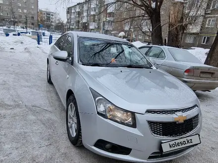 Chevrolet Cruze 2011 года за 4 100 000 тг. в Петропавловск – фото 2