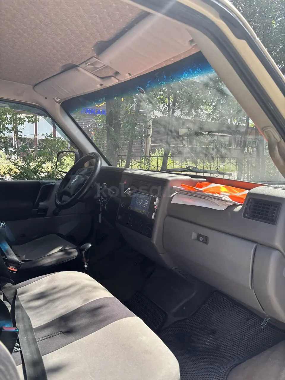 Volkswagen Caravelle, 1999