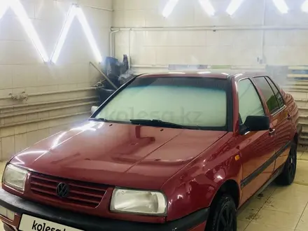 Volkswagen Vento 1993 года за 1 300 000 тг. в Тараз – фото 21